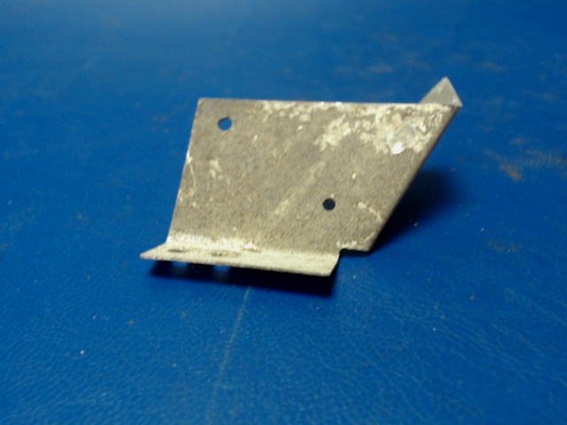 0400329-1 Cessna - Deflector - Cabin Heater